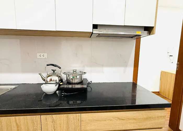 Era Apartment Thinh Hao