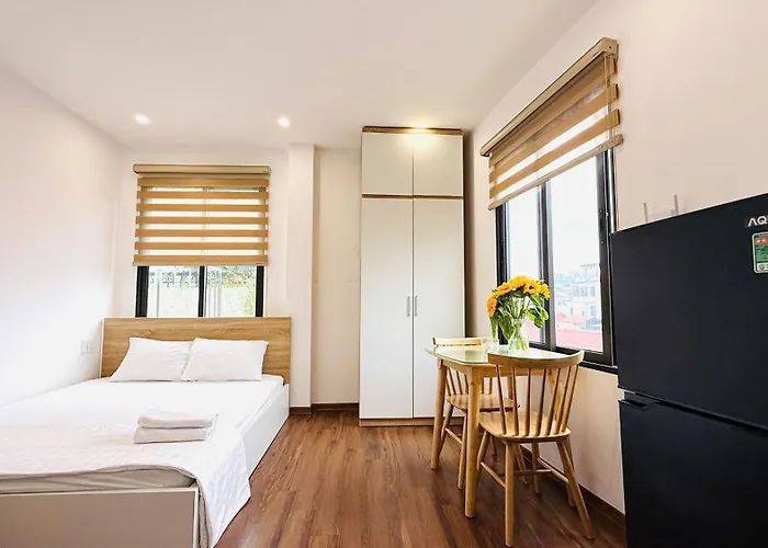 Era Apartment Thinh Hao